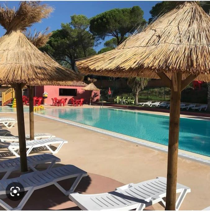 Mobilhome 45M2 Roquebrune-sur-Argens Eksteriør billede