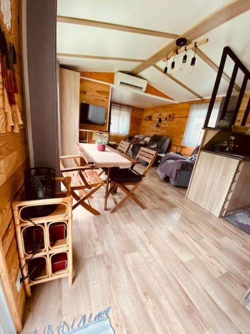 Mobilhome 45M2 Roquebrune-sur-Argens Eksteriør billede